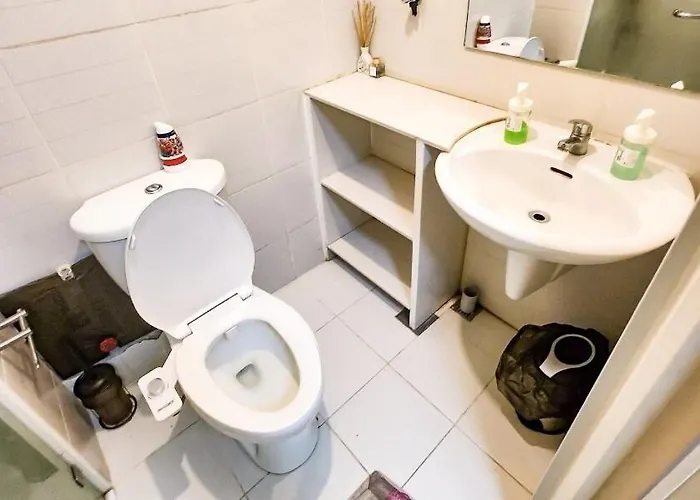 Luxury Staycation In Makati With Jacuzzi & Arcade Apartment Manila