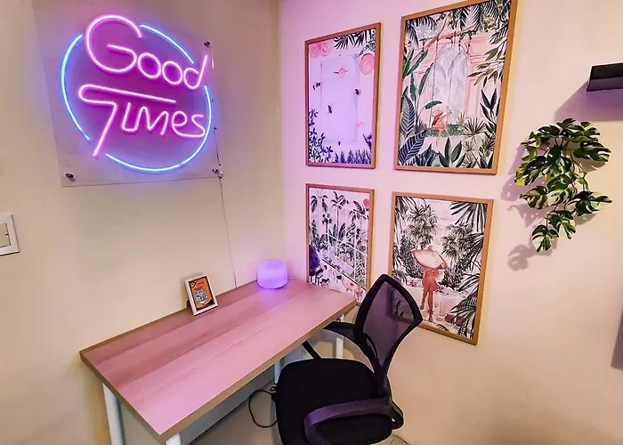 Apartment Luxury Staycation In Makati With Jacuzzi & Arcade Manila